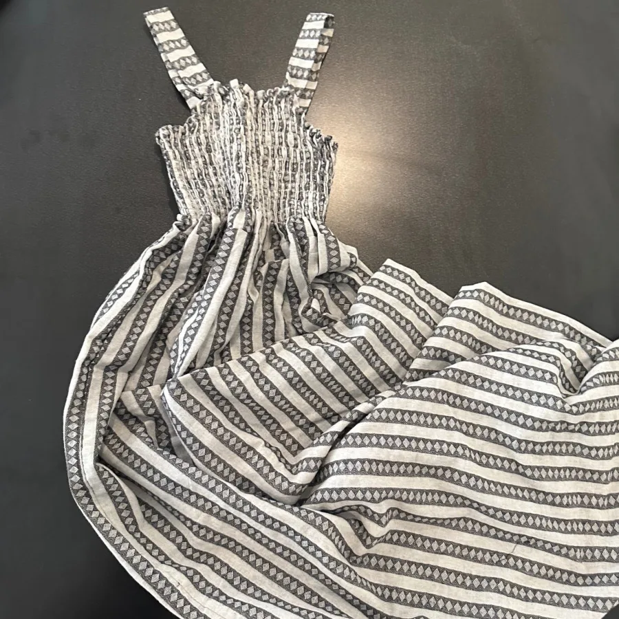 پیراهن لینن