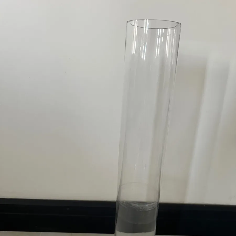 گلدان شیشه ای