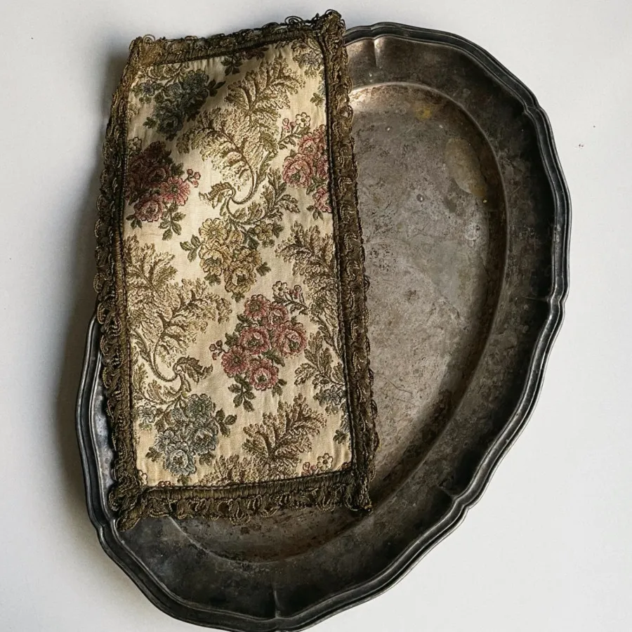 موتیف بلژیکی