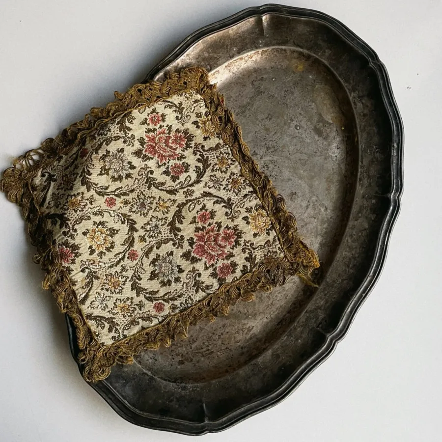 موتیف بلژیکی