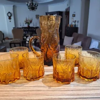 پارچ و لیوان