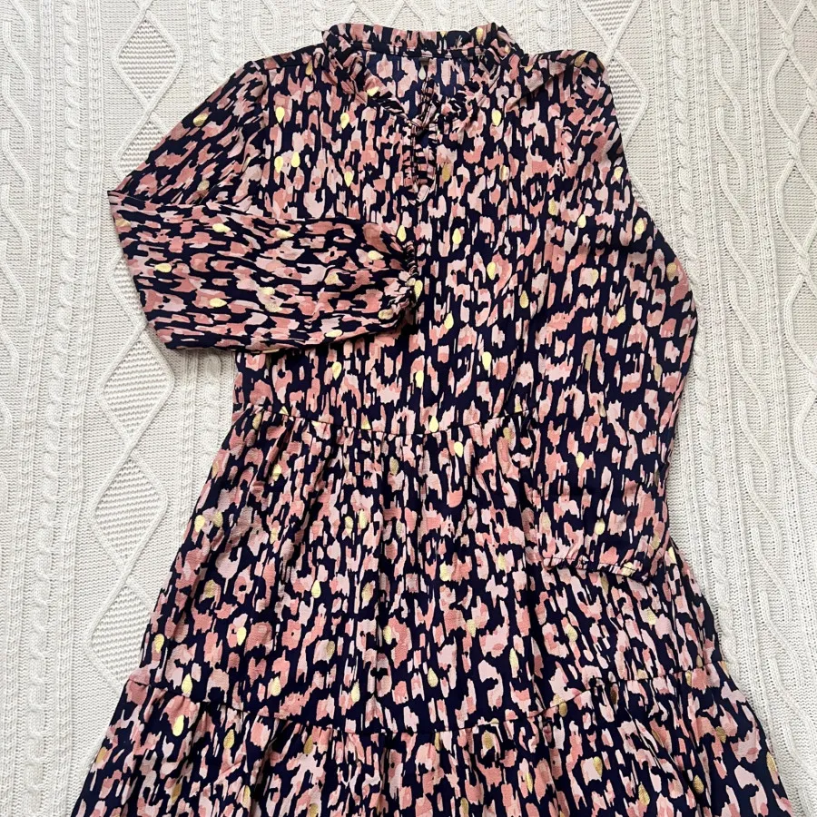 پیراهن گلدار