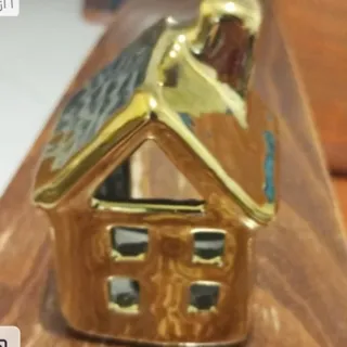 شمعدان طلایی طرح کلبه