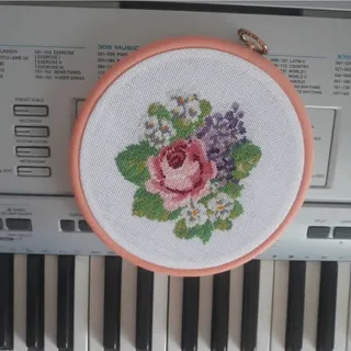 دیوارکوب بهار