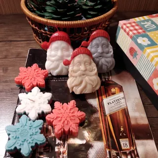 3قالب صورت بابانویل و برف