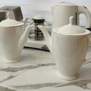 قوری بزرگ‌