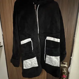 پالتو سفید مشکی