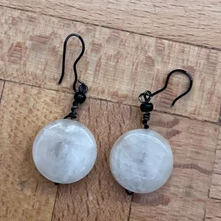 گوشواره Moon Stone