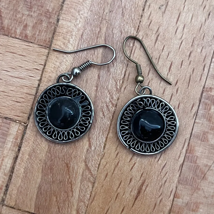 گوشواره دست‌ساز هندی