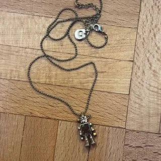 گردنبند ربات