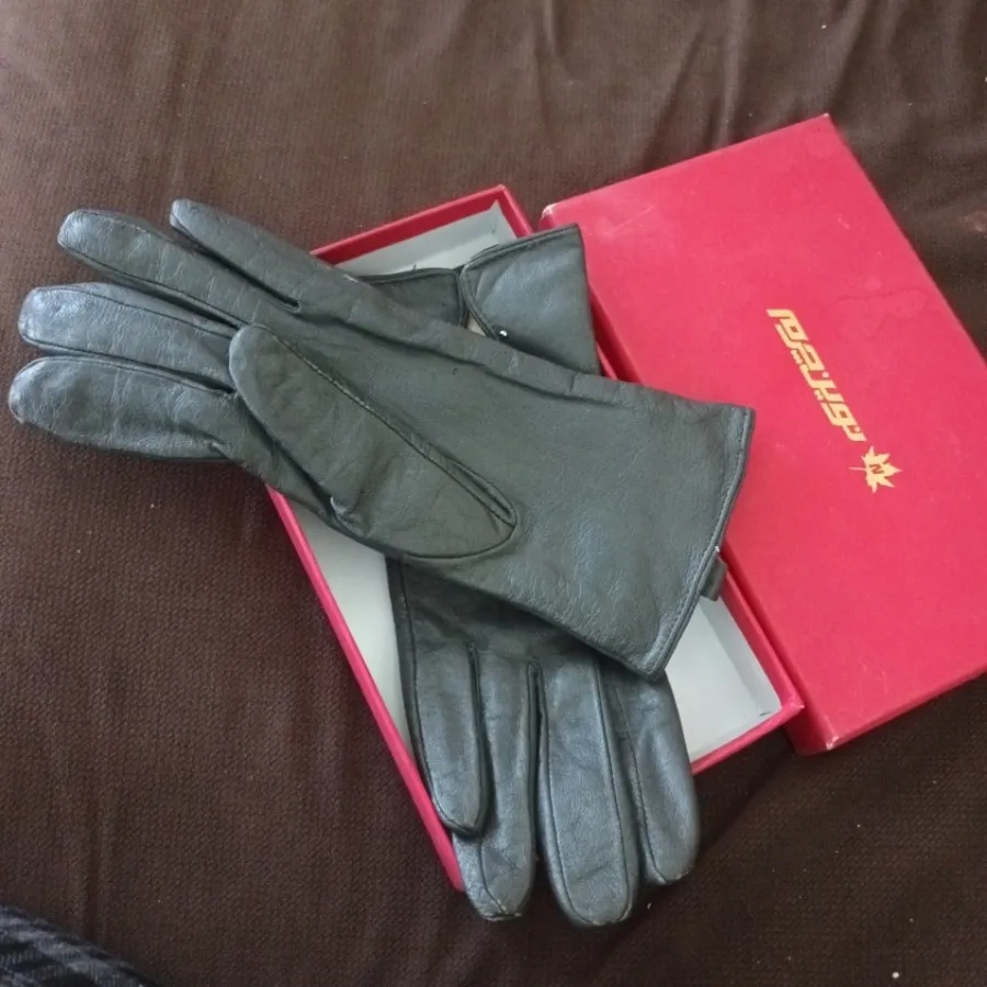 دستکش نوین چرم