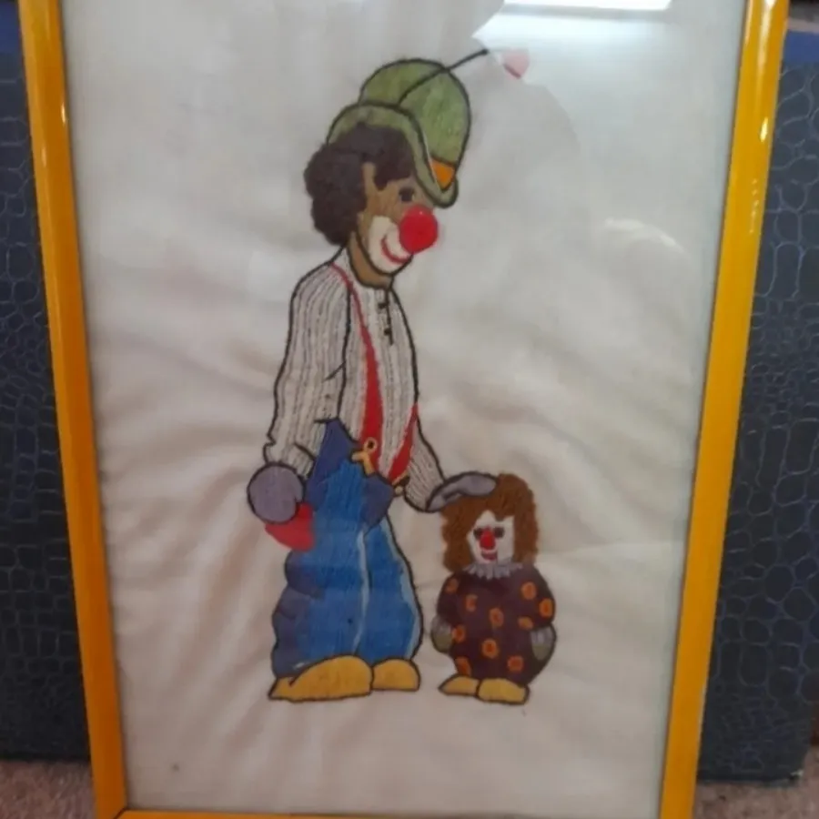 تابلو گلدوزی قدیمی