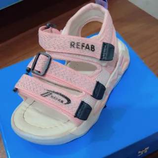 صندل دخترانه