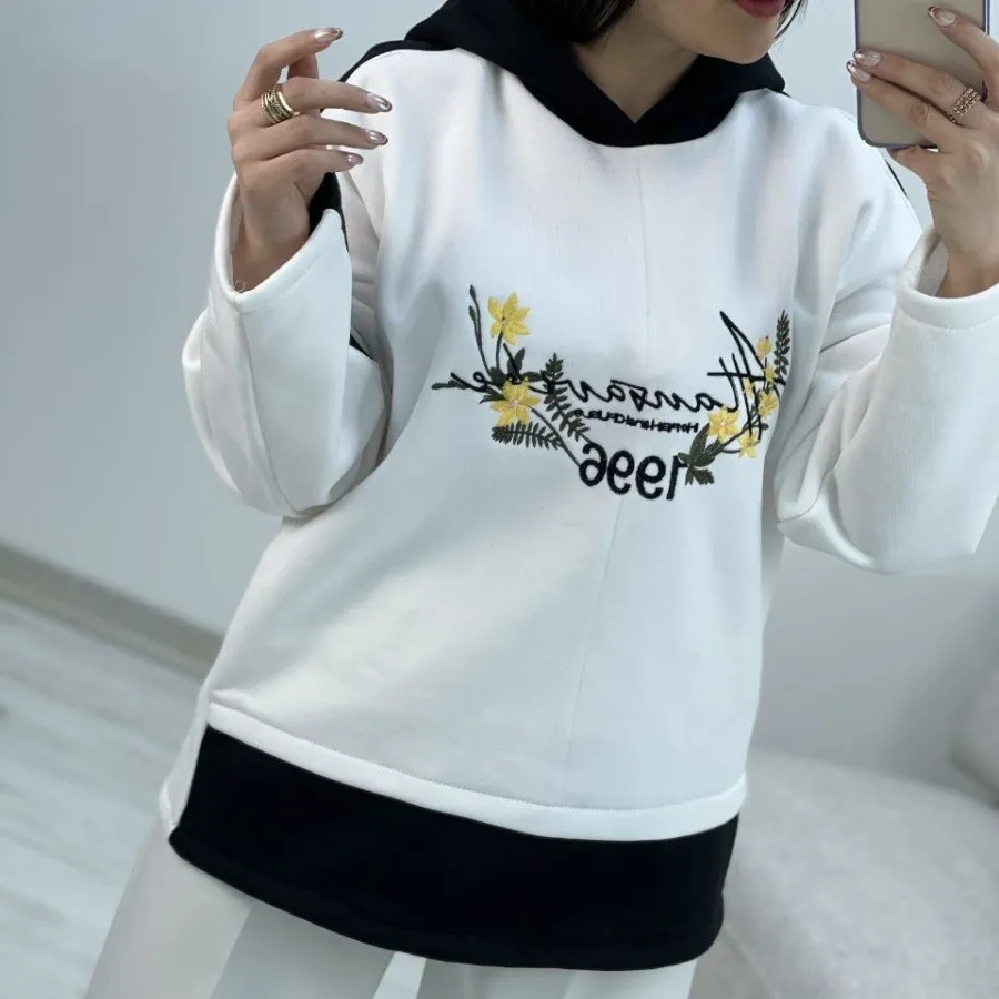 هودی گلدوزی