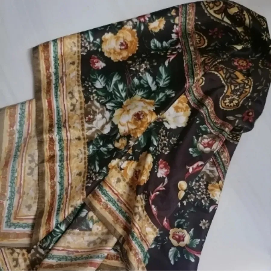 مینی اسکارف