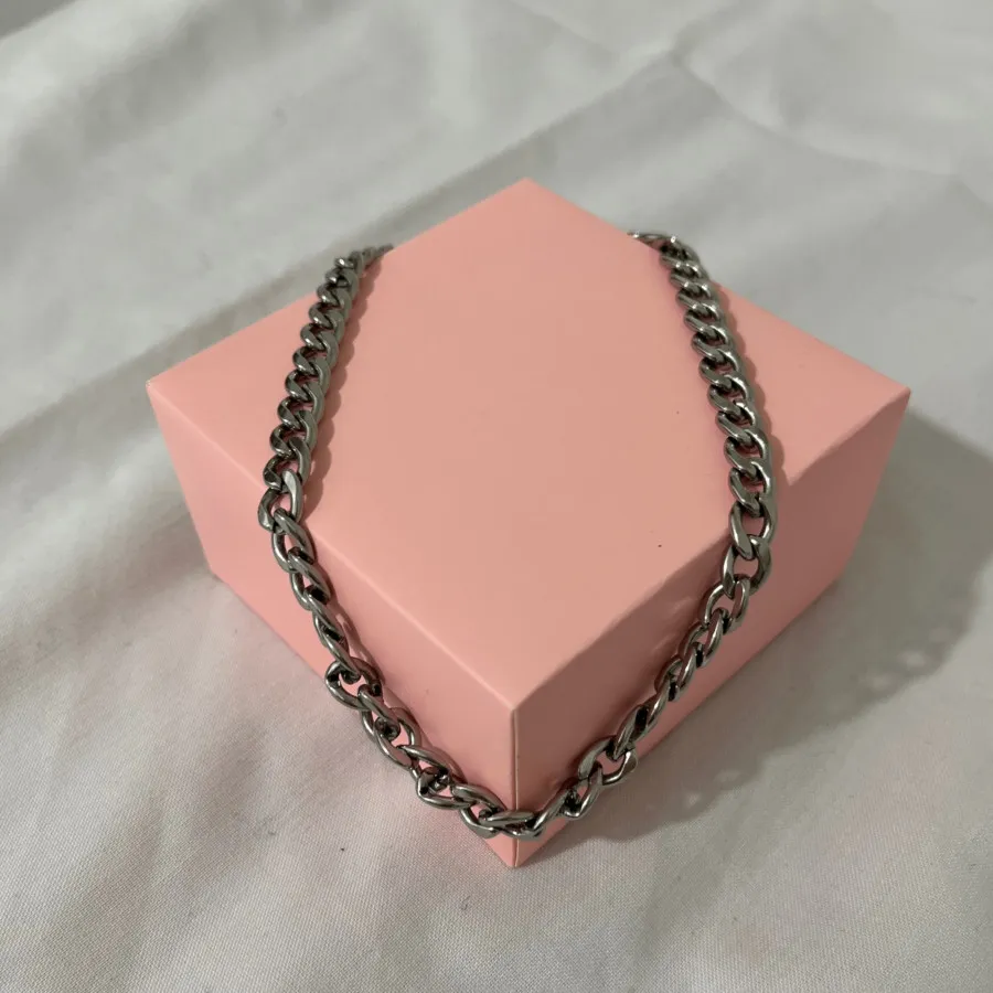 گردنبند کارتیر