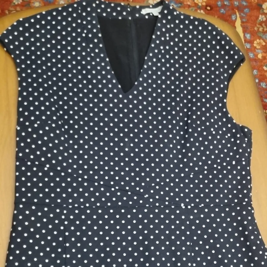 پیراهن زیر زانو