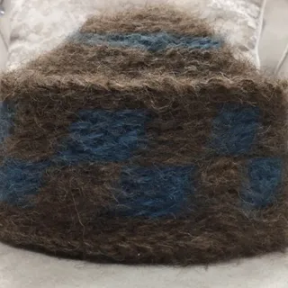 کلاه اربابی،پشم طبیعی