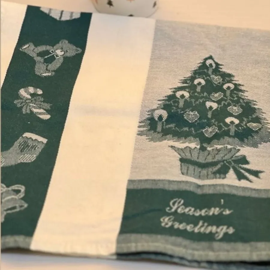 رومیزی طرح کاج کریسمس