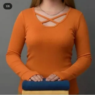 بلوز یقه ضربدری