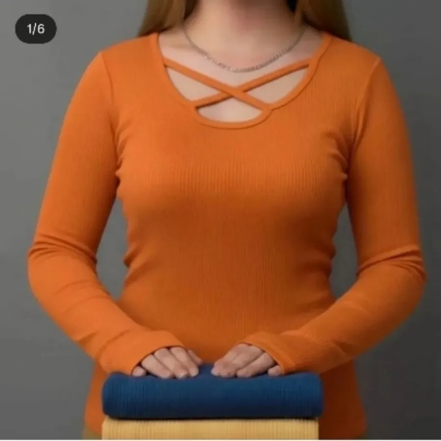 بلوز یقه ضربدری