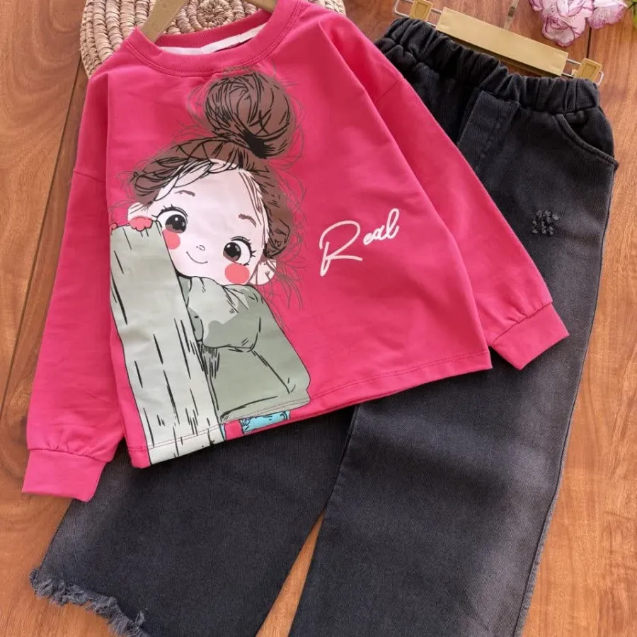 کراپ و شلوار بیرونی دخترا