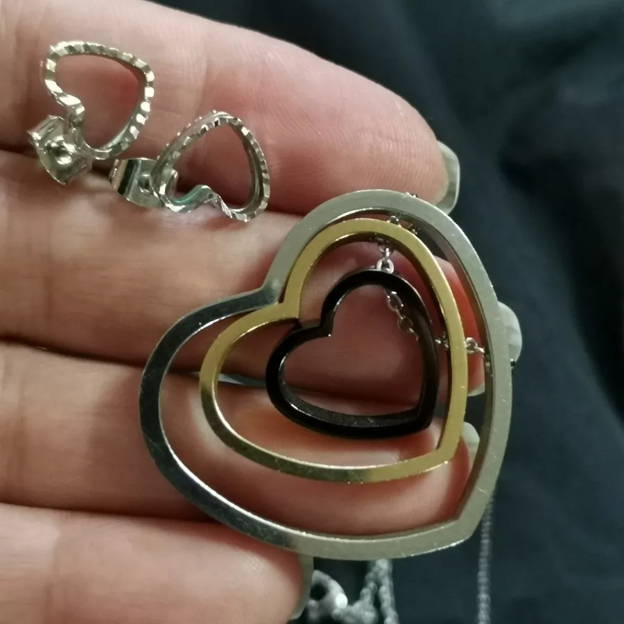 ست گردنبند و گوشواره