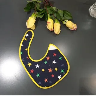 پیشبند نوزاد