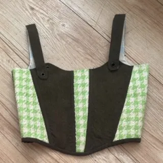 کرست فنر دوزی شده