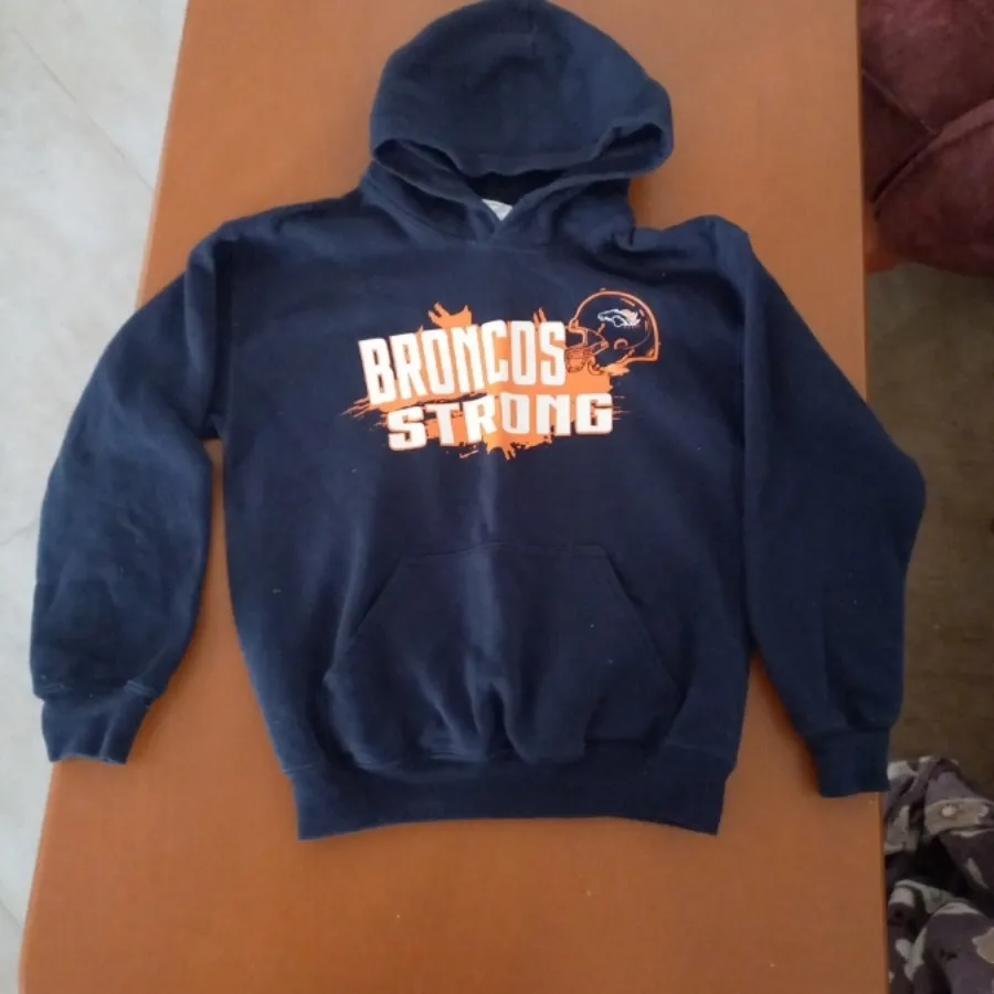 هودی کلاهدار