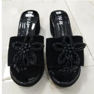 صندل زنانه مشکی