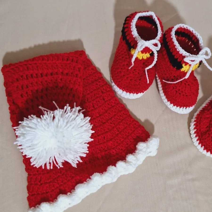 کفش و کلاه کریسمسی