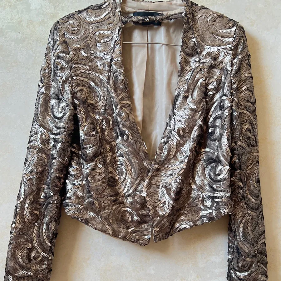 کت مجلسی برند mango