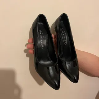 کفش پاشنه بلند ورنی مشکی