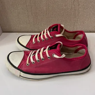 کفش آل استار صورتی