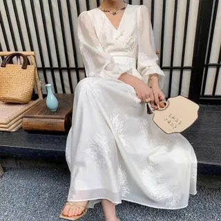 پیراهن جنس حریرسوزندوزی