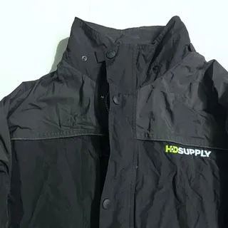 کاپشن برند امریکایی نورث