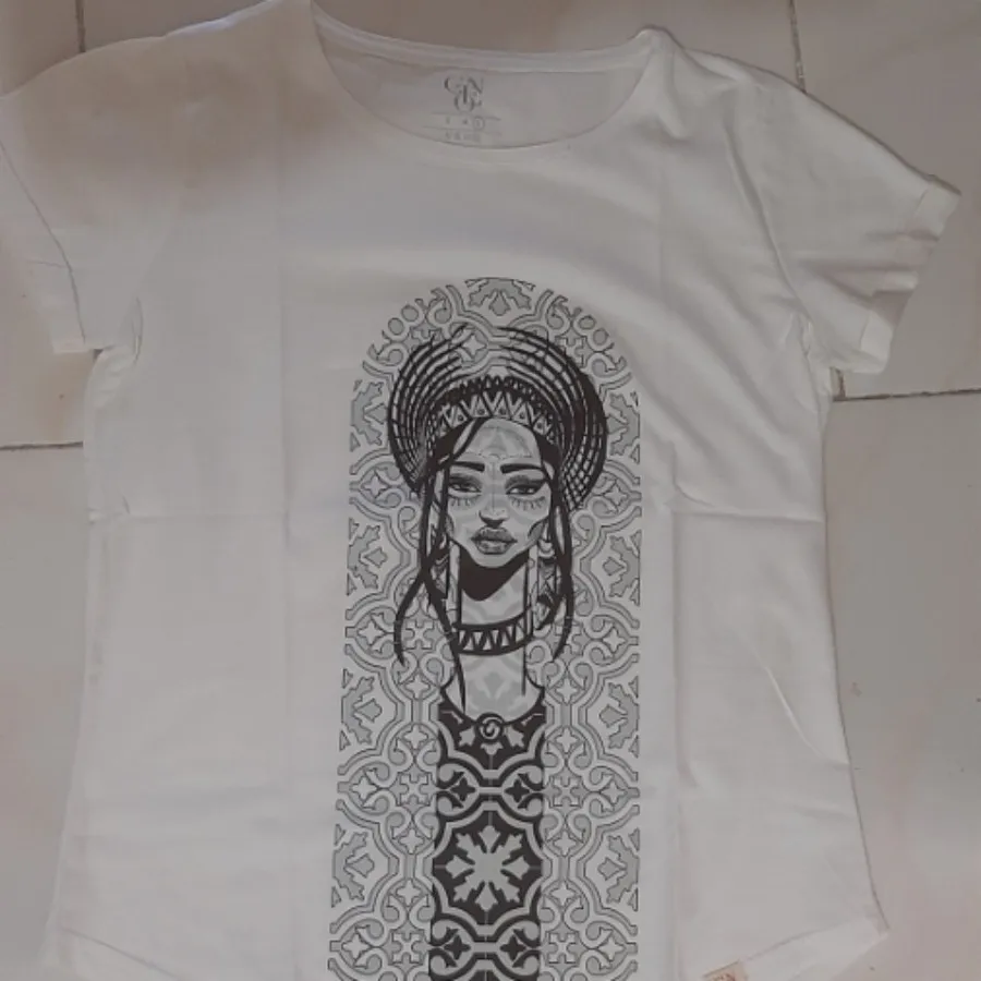 تیشرت زنانه