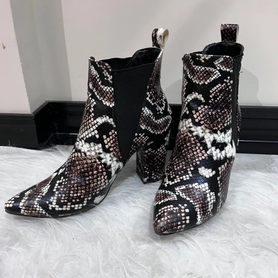 بوت ترک سایز 39