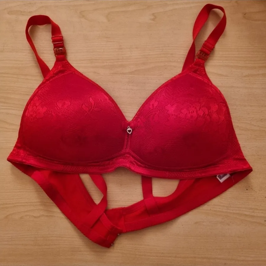 سوتین اسفنجی