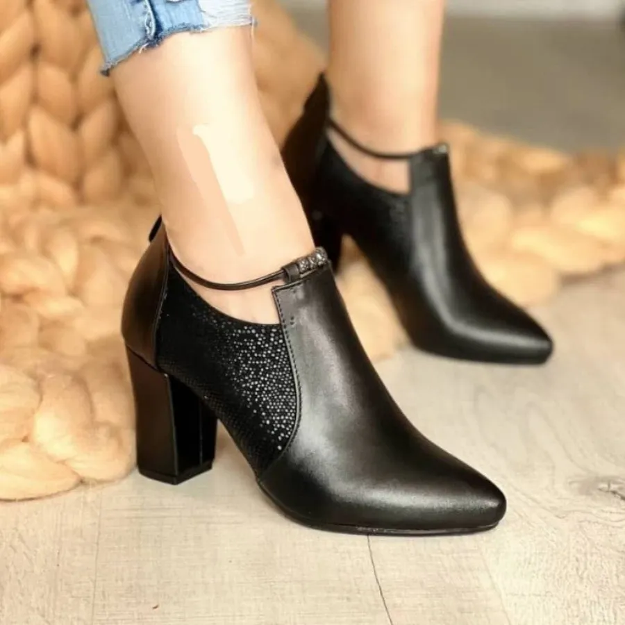 کفش پاشنه دار سه نگین