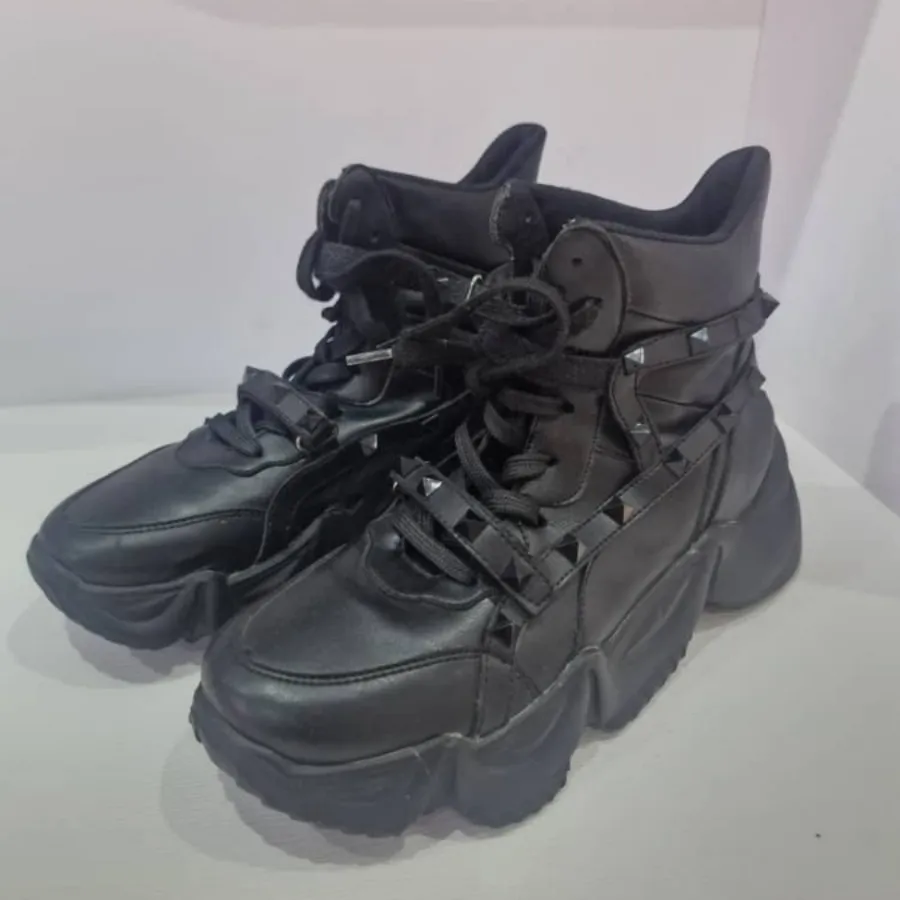 نیم بوت مشکی