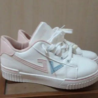 کتمانی دخترانه