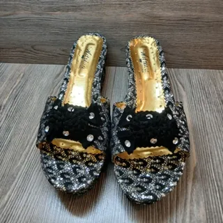 دمپایی روفرشی