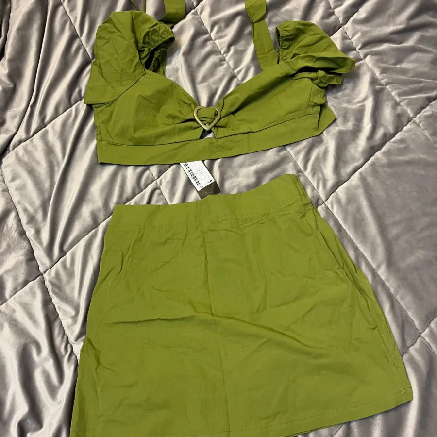 ست کراپ و دامن ترندیول