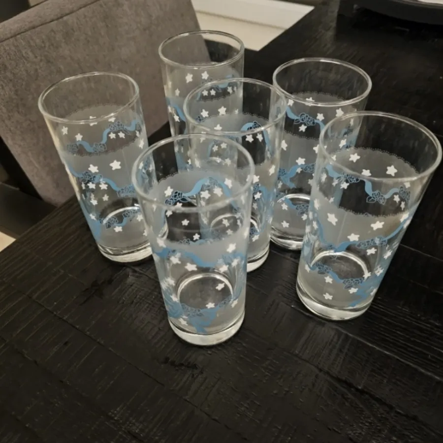 6عدد لیوان اندونزی