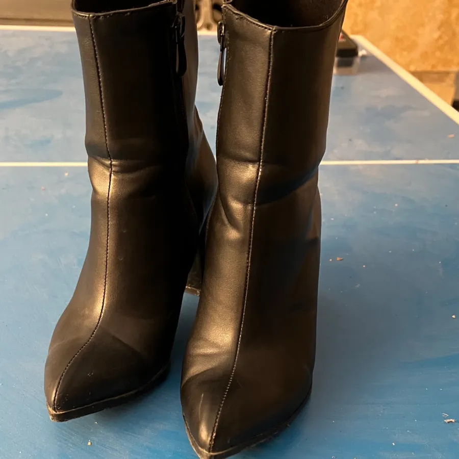 پوتین نیم بوت سایز 37-38