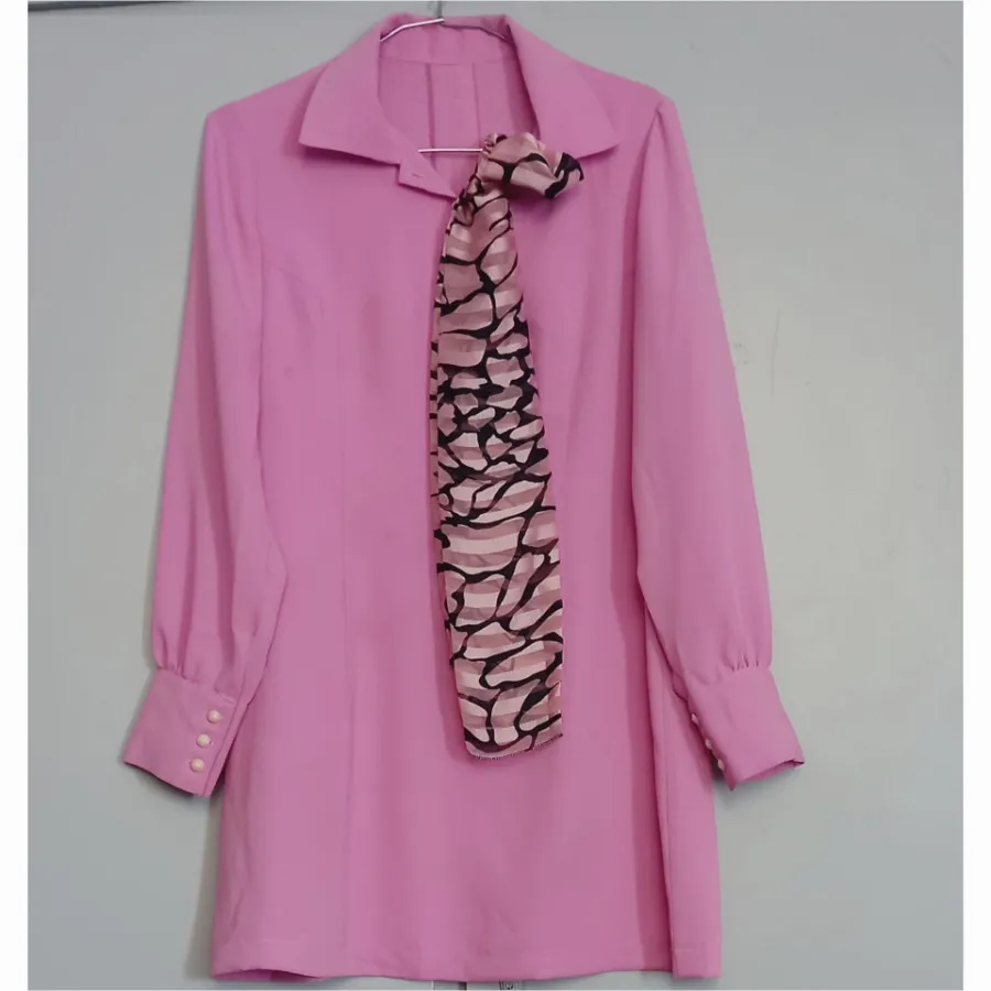 شومیز و دستمال گردن