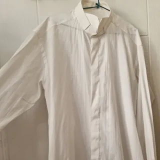 پیراهن مردانه