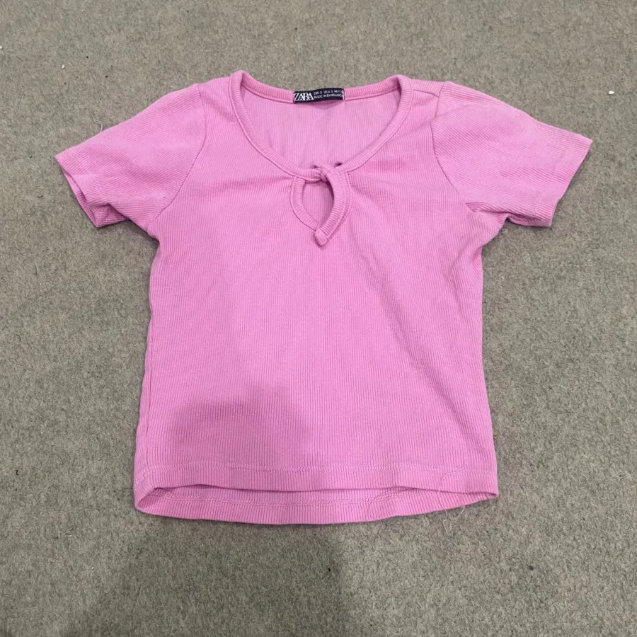 نیم تنه صورتی